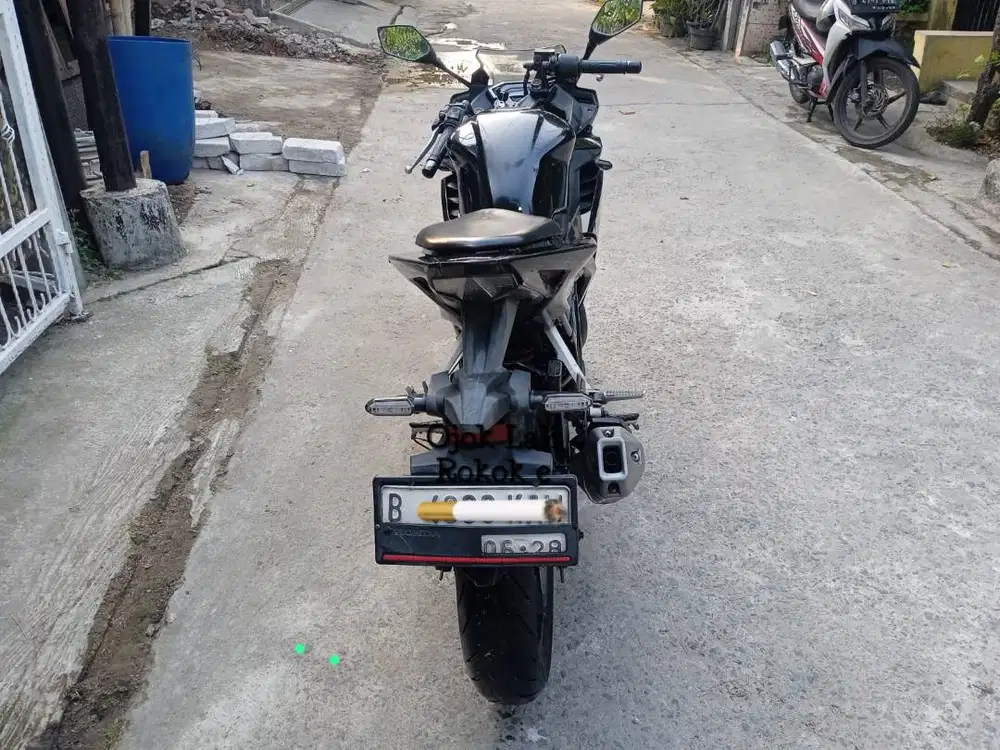 Dijual CBR 150R_2016