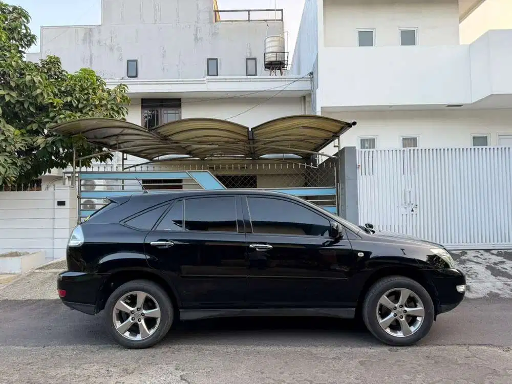 Toyota Harrier 2010 Bensin