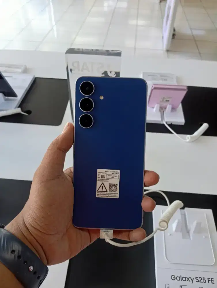 SAMSUNG S25 FE 8/256 PROMO CICILAN BY HOME CREDIT
