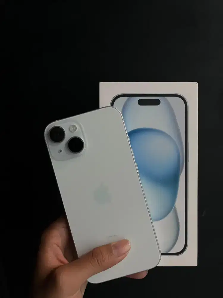 iPhone 15 Blue 128GB iBox Pemakaian 1 Bln Like New 99%