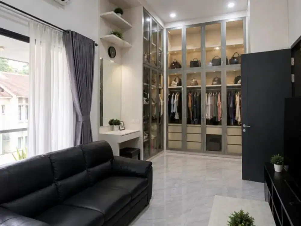 Rumah Full Renovasi di The Green BSD Dekat Tol