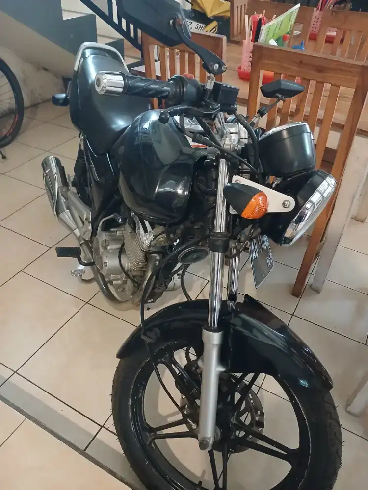 Dijual suzuki Thunder 2006