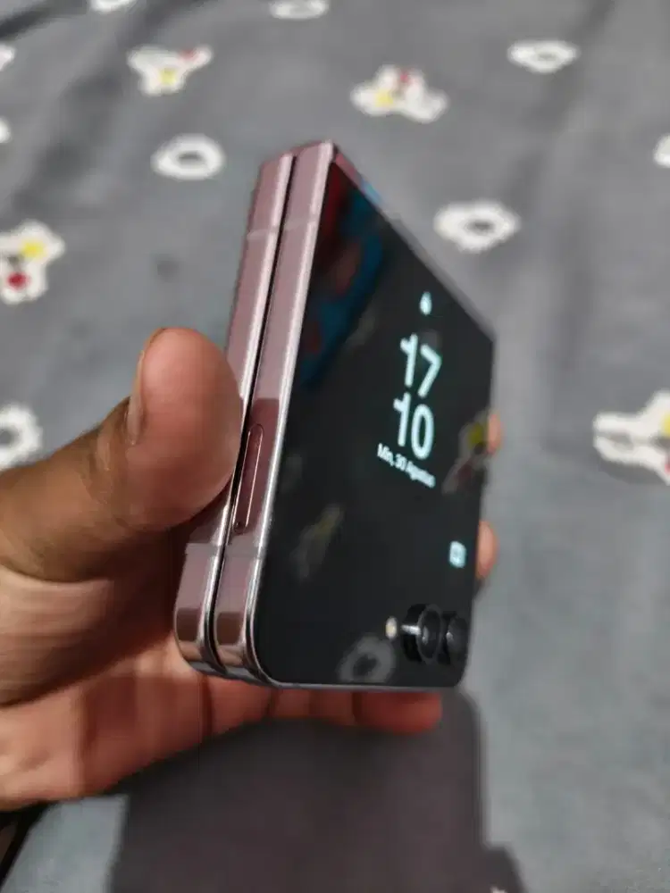 JUAL SAMSUNG Z FLIP 5