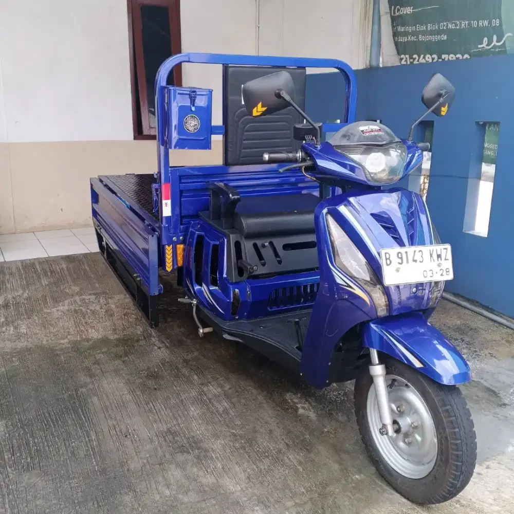 Motor roda tiga ( HTM )