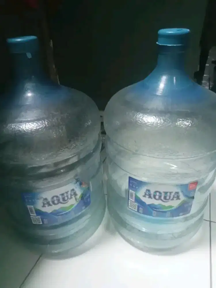 jual 2 galon aqua