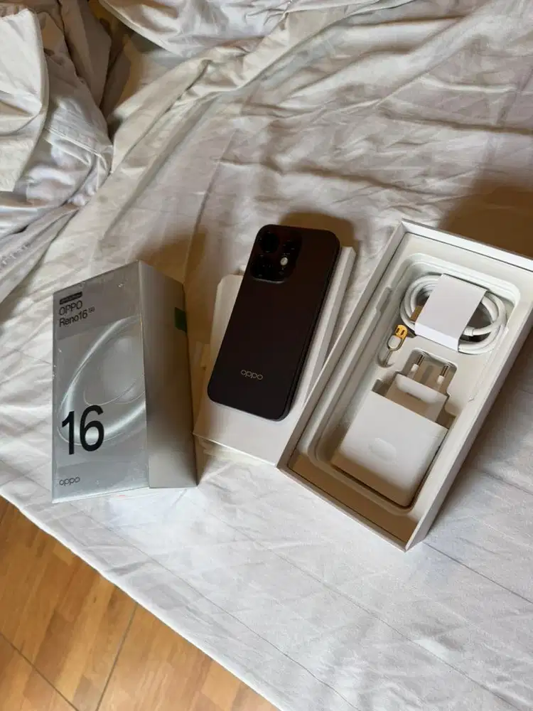 OPPO RENO 16 5G,Baru buka box ga dipake