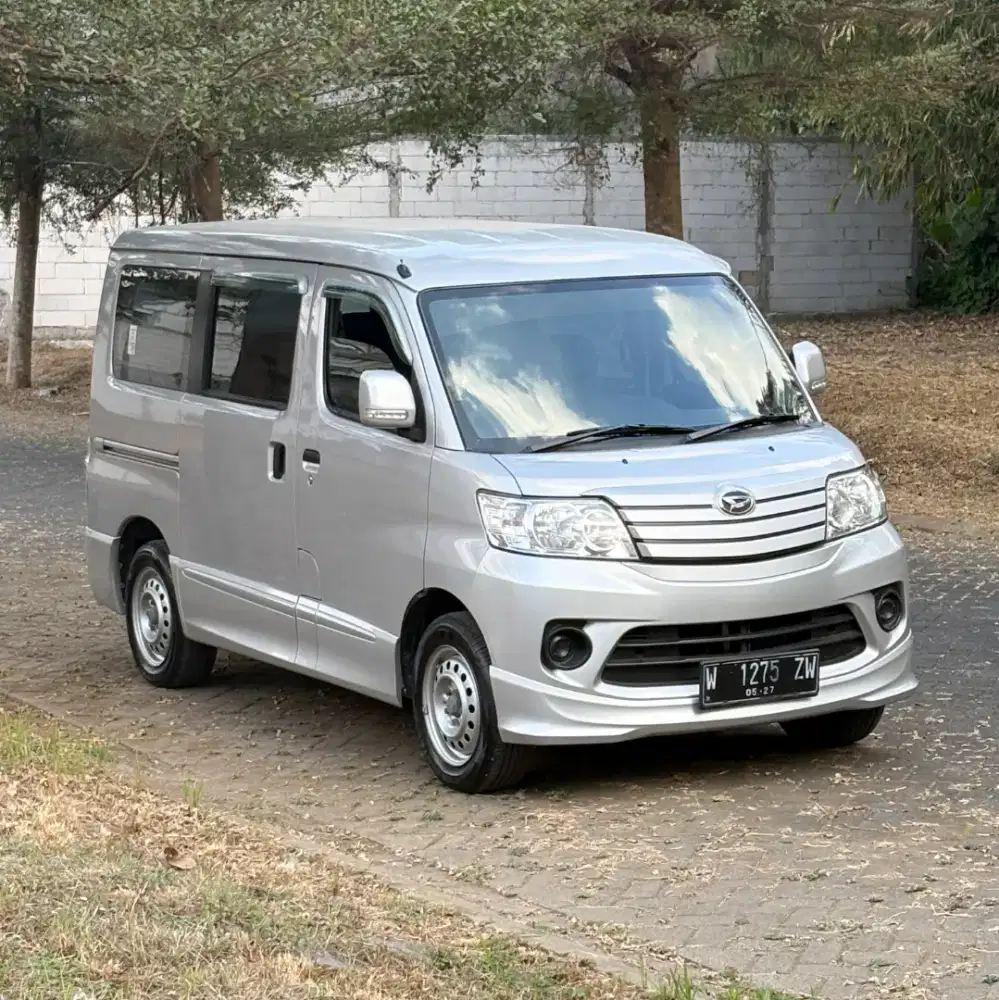 Daihatsu Luxio 1.5 D 2022 Full Original Total Istimewa