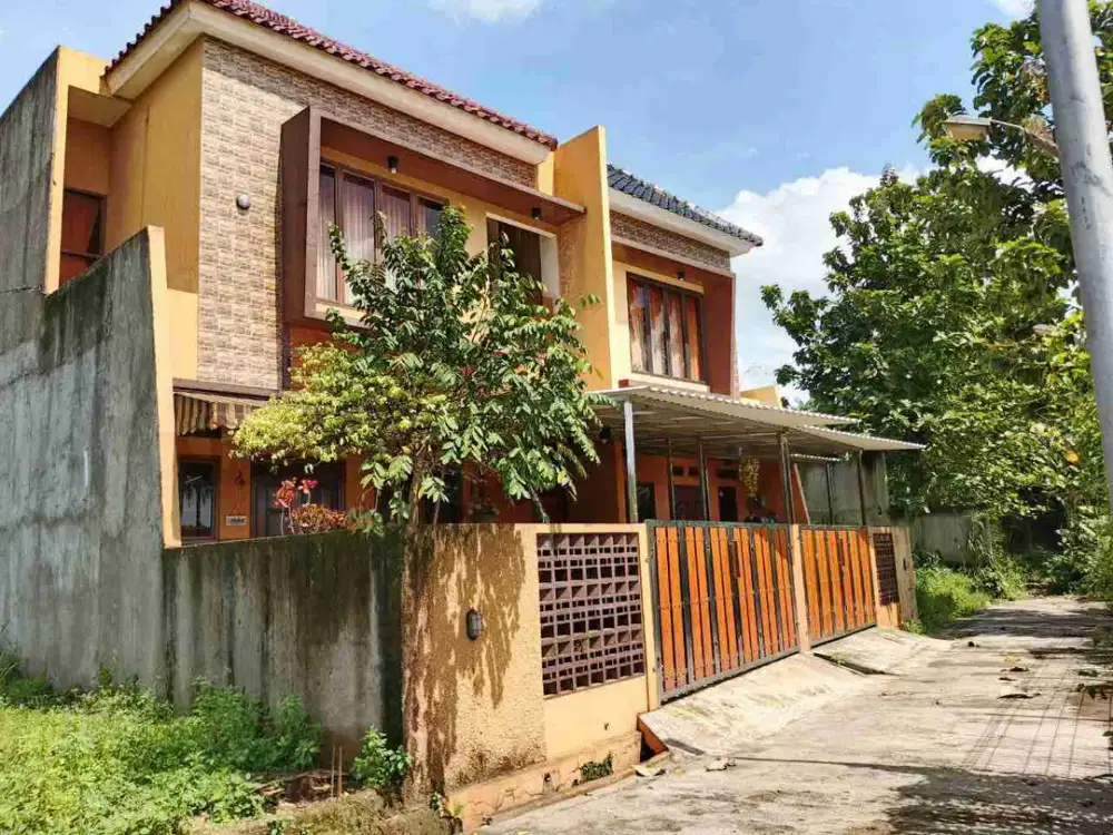 Rumah 2 Lantai Di Area Ciluar Bogor