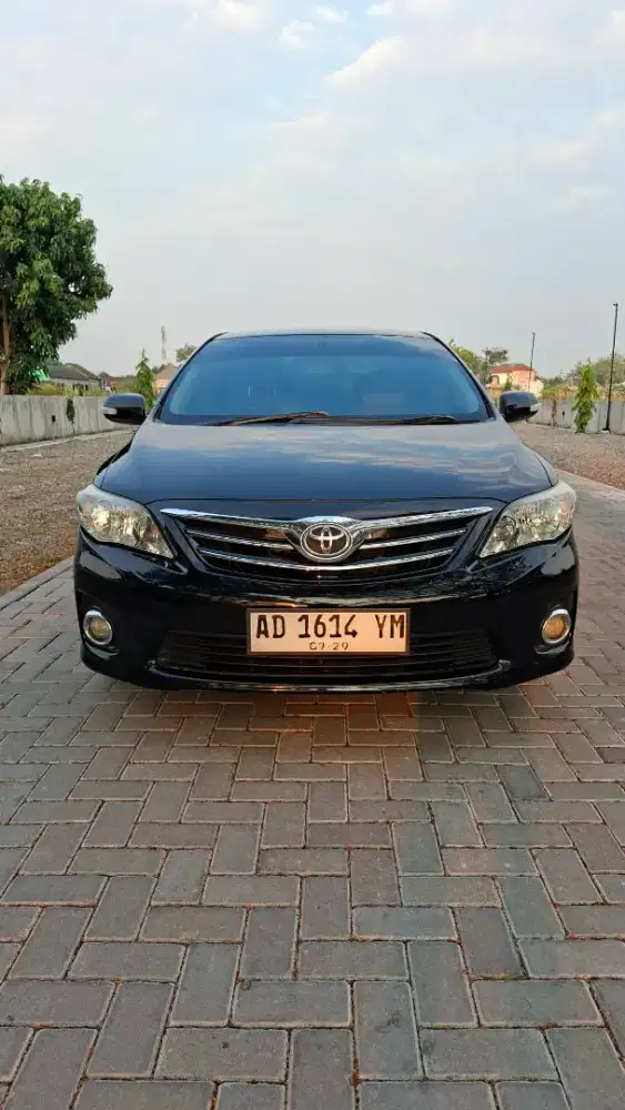 ALTIS 2013 MANUAL ISTIMEWA