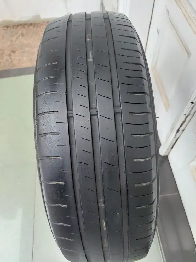Dunlop Sp Touring R1 185 65 15 Ertiga, Veloz, Sienta