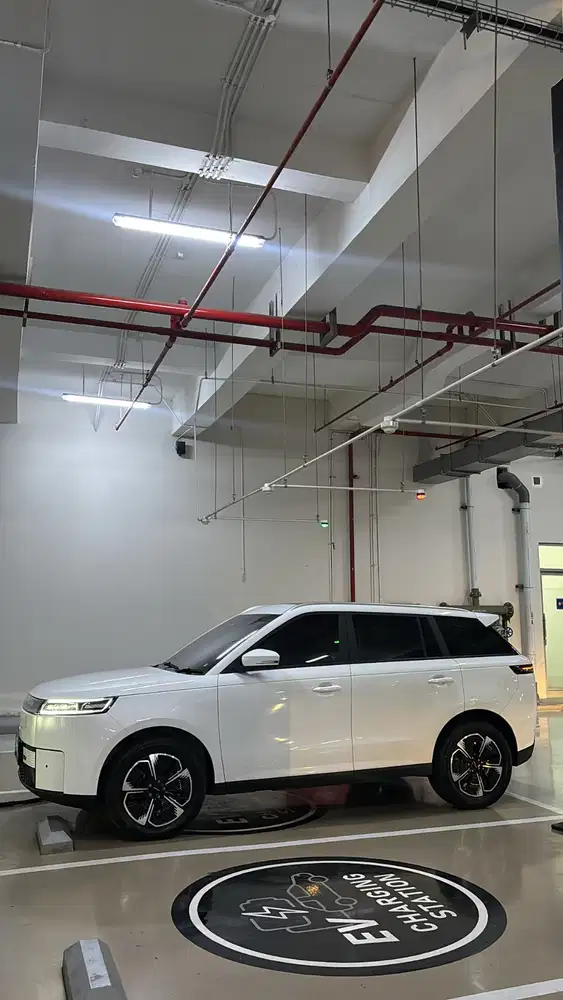 Jaecoo J5 Premium EV White 2026