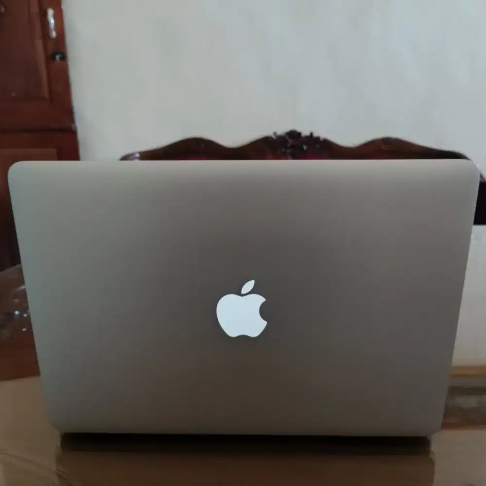 dijual macbook air 2015 4/128