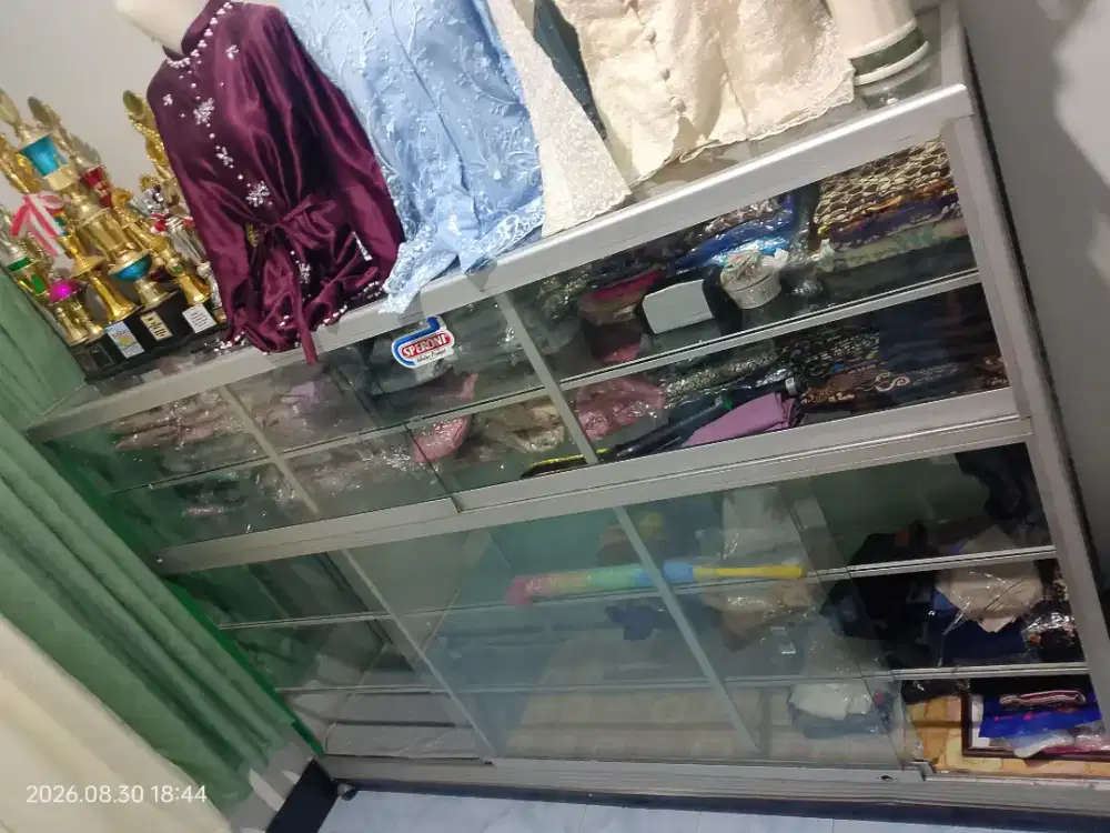 Ukuran panjang 2.5 m x tinggi 1.5m x lebar 60 cm