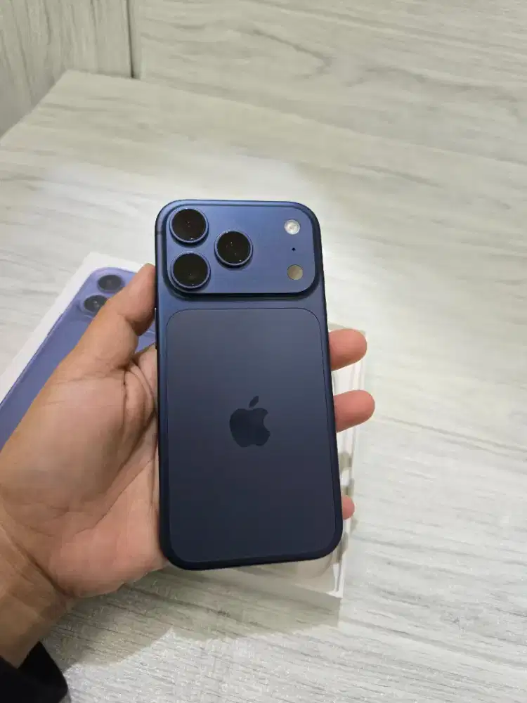 IPHONE 17 PRO 512GB BLUE RESMI