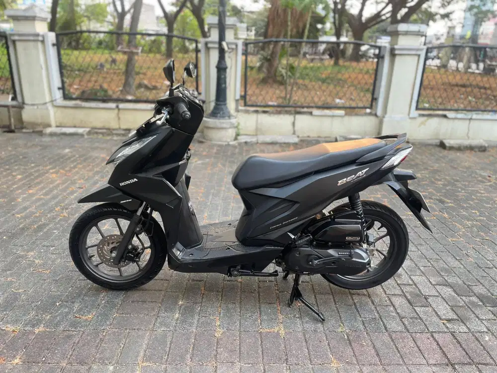 Deluxe 2022 Pajak Hidup