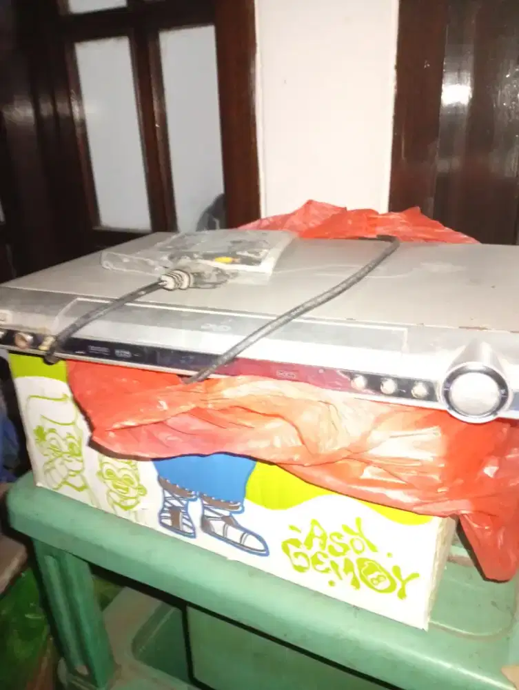 Dvd player merek plasma edition