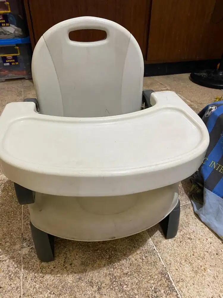 Kusi Makan Bayi