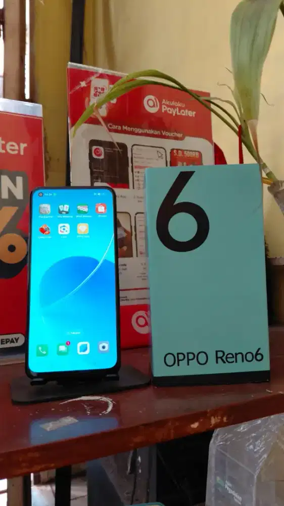 2nd : Oppo Reno 6 8/128 4G mulus