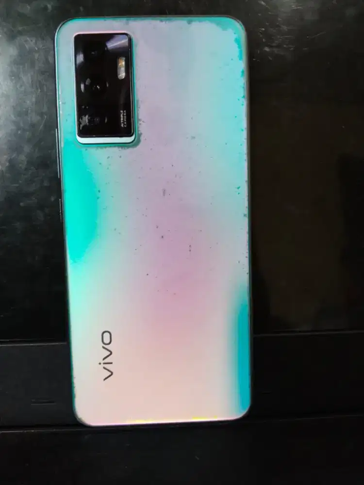 Vivo v23e 8/128 + charger