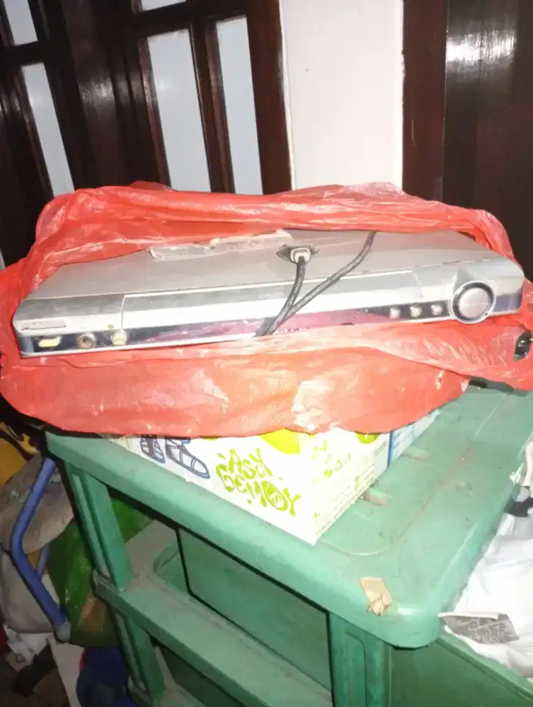 Dvd player merek plasma edition