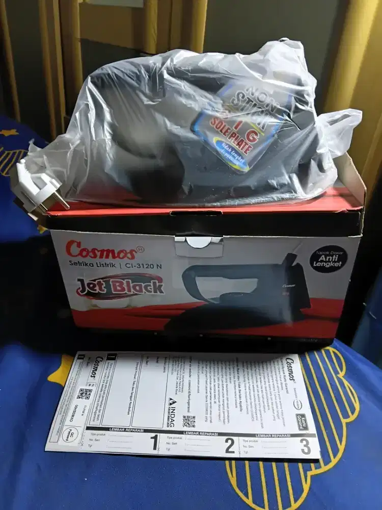 BU dijual setrika baru merk cosmos