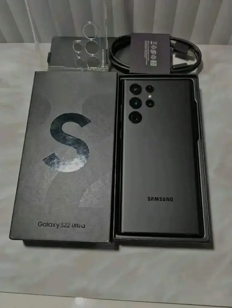 Samsung s22 ultra 12/256 5G