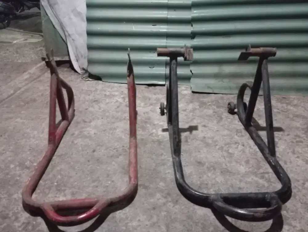 Peddok motor laki