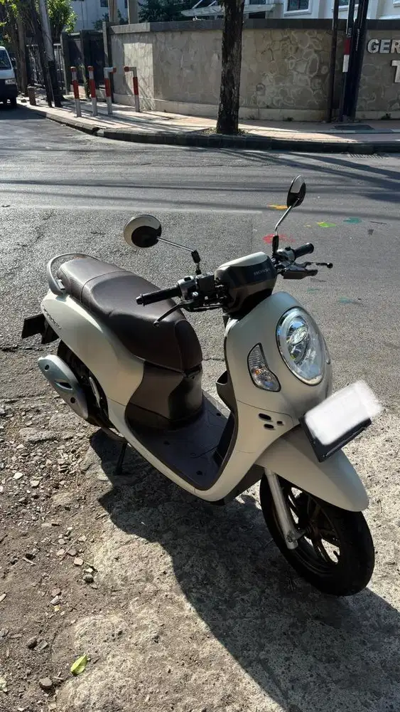 JUAL CEPAT Honda Scoopy Prestige tahun 2023