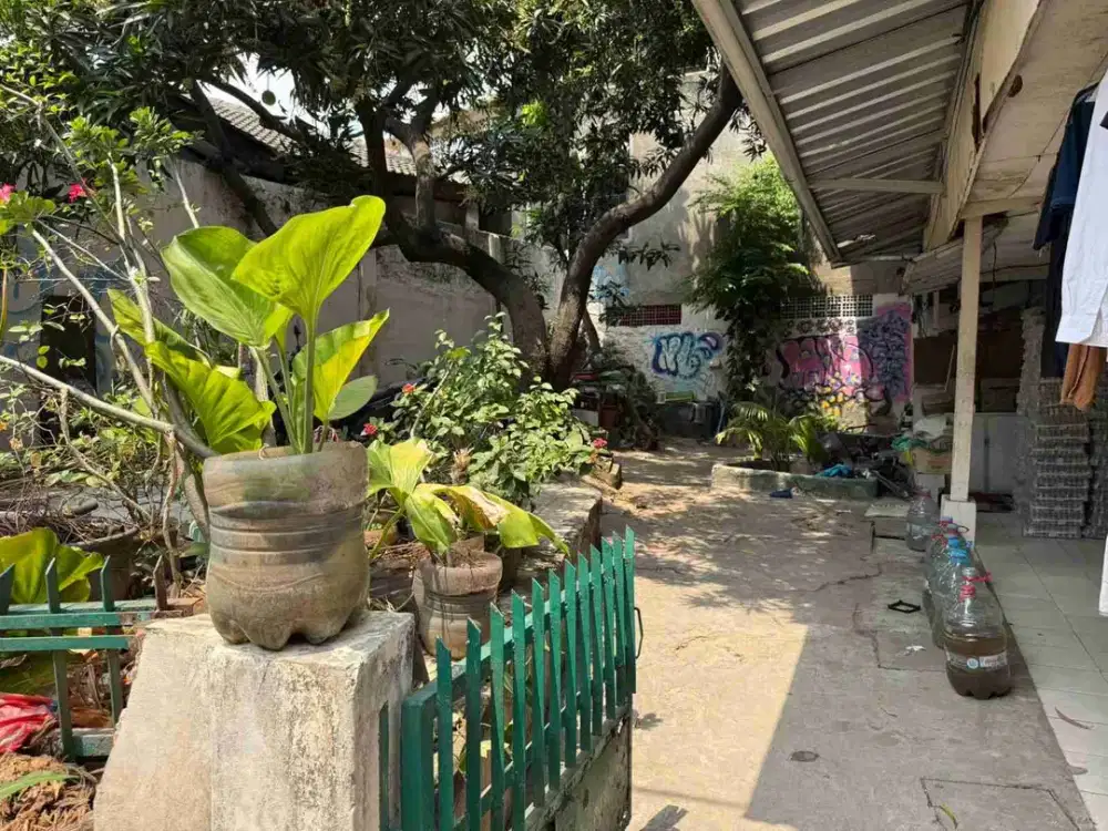 Jual Cepat Tanah Bonus Bangunan Lias 435m² Lokasi Jl Semeru, Grogol Petamburan Jakarta Barat, Zona Kuning/Pemukiman.o