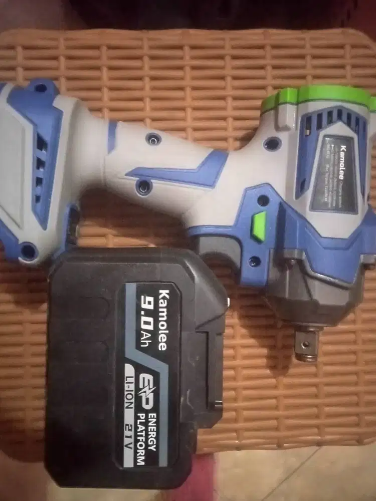 Impact wrench kamolee