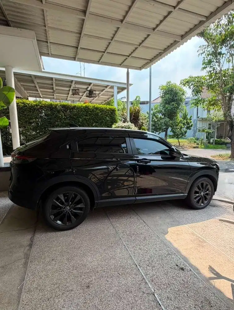 Honda HR-V 2023 Bensin milik pribadi