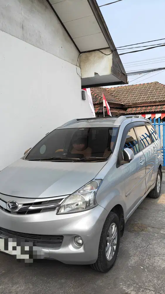 Daihatsu Xenia R Deluxe 1.3 Bensin 2013