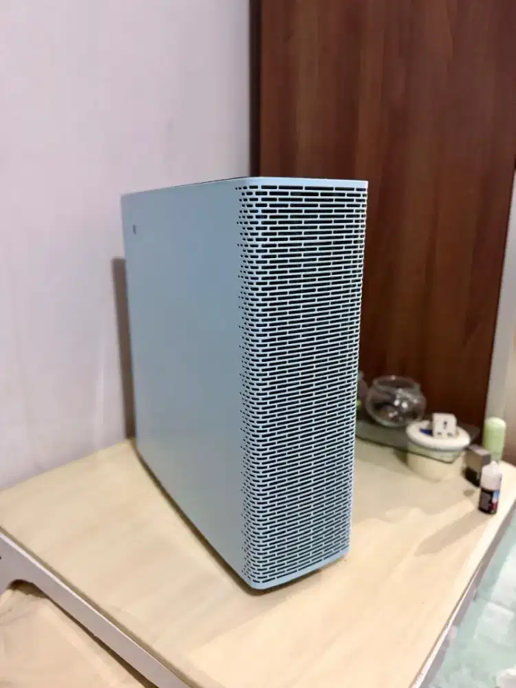 BLUEAIR AIR PURIFIER