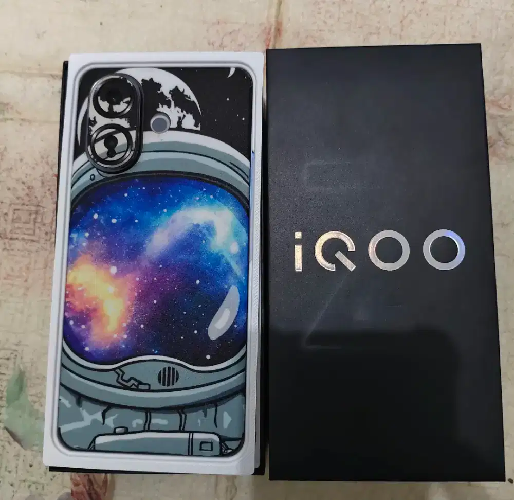 IQOO Z10R 12/256