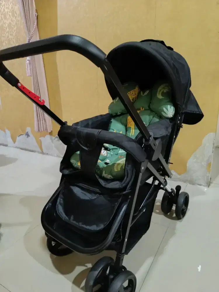 Stroller 2 arah sprti baru
