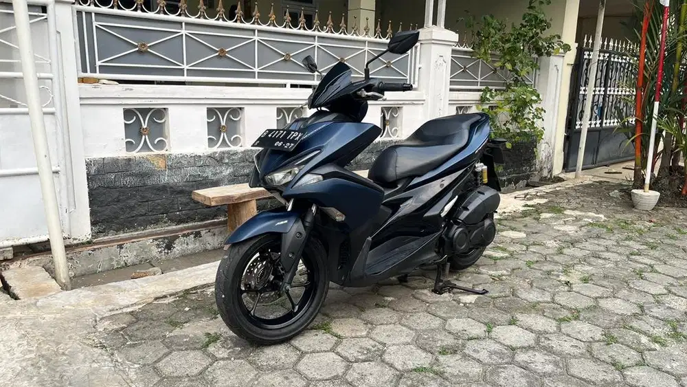 2017 YAMAHA AEROX S (KEYLESS + ABS)