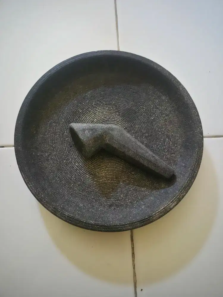 Batu cobek,batu kali balu,alam.