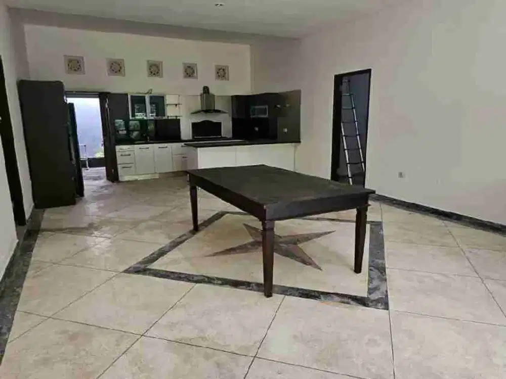 DIJUAL VILLA PANTAI SANUR, DENPASAR SELATAN