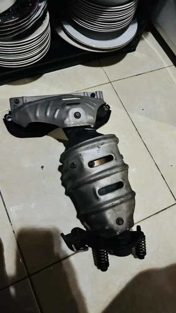 Header sigra/calya original 1.200 CC
