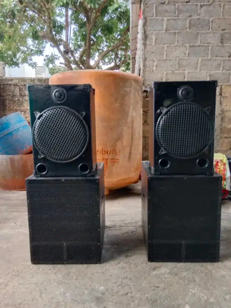 Box dan spiker audio