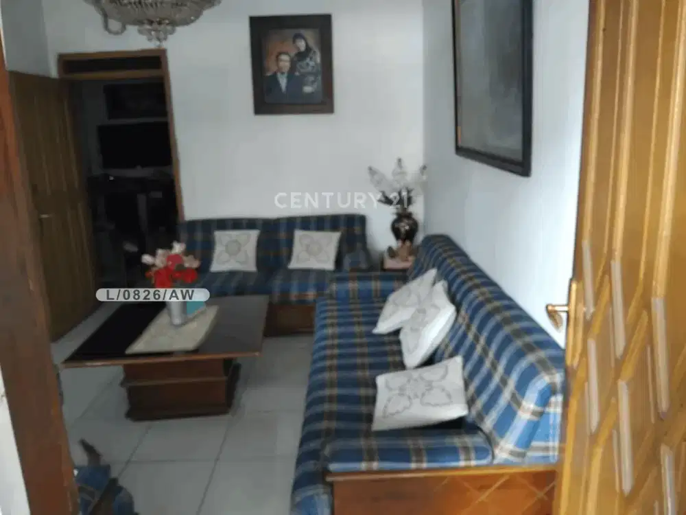 Dijual Rumah Kos 2 Lantai Lokasi Strategis Di Cicadas Bandung