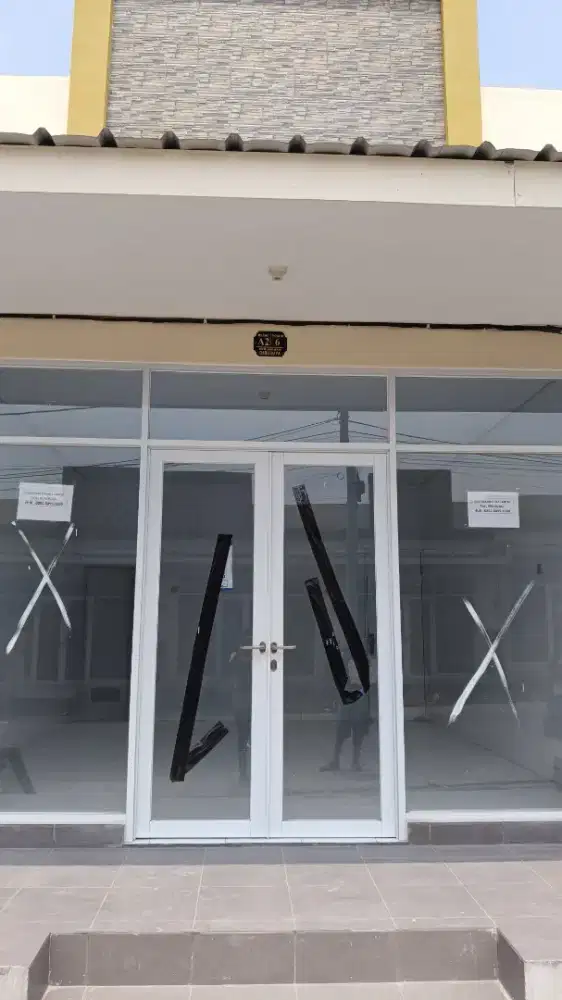 Di Sewa Ruko Baru 1 Lantai - Baru di Renovasi Full