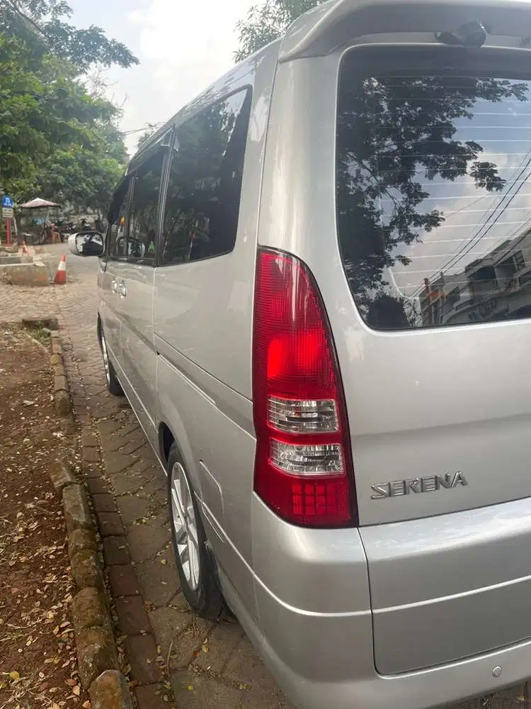 Nissan Serena 2008 Bensin