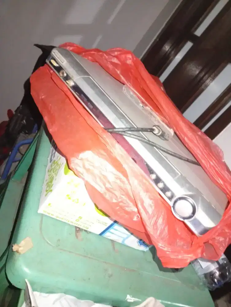 Dvd player merek plasma edition