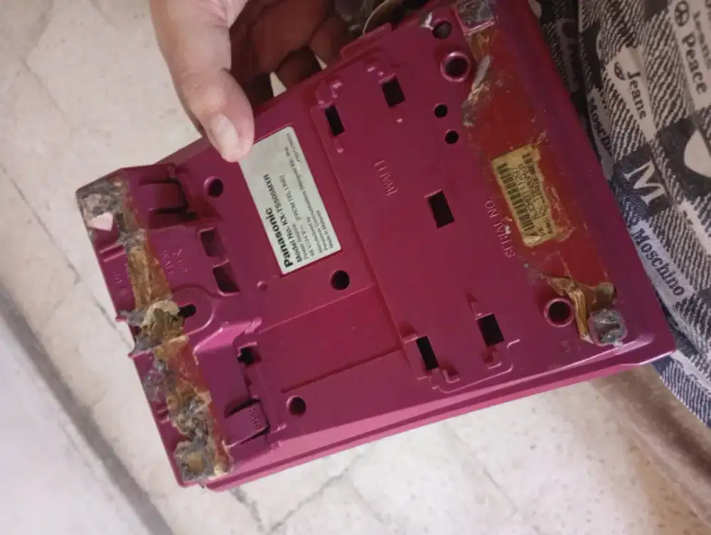 Telepon merek panasonic model ks tx 505mxr