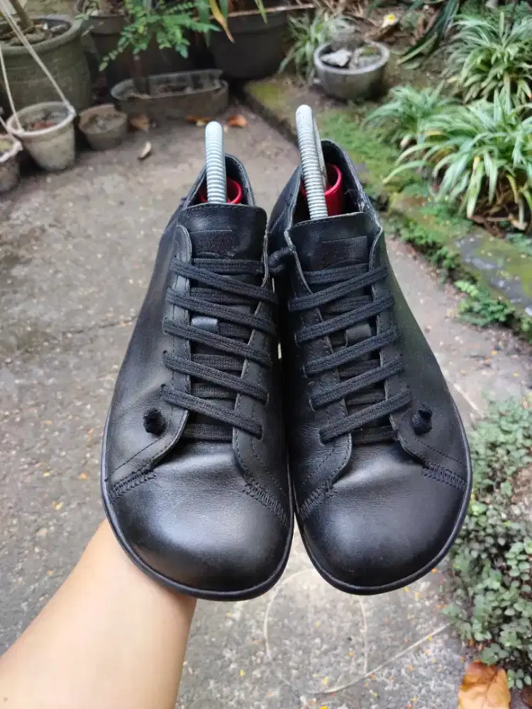 Sepatu kulit camper