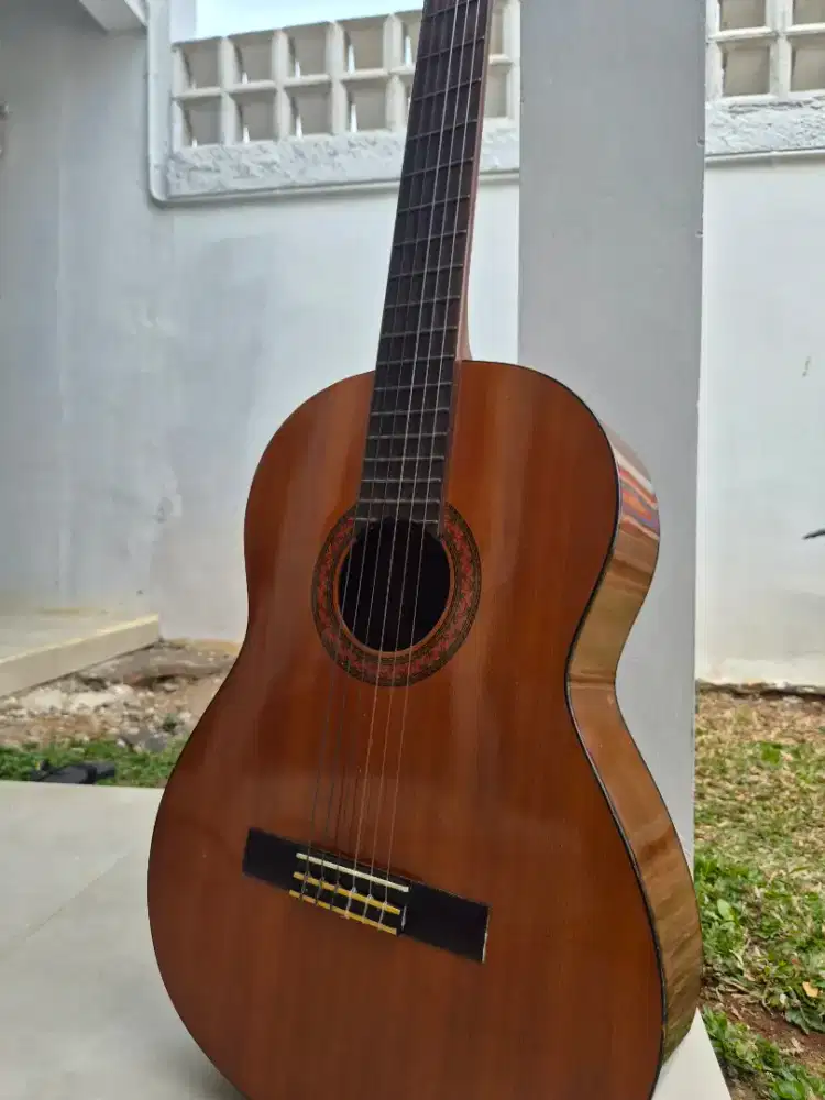 Gitar Klasik Yamaha seri C330A Original Bekas
