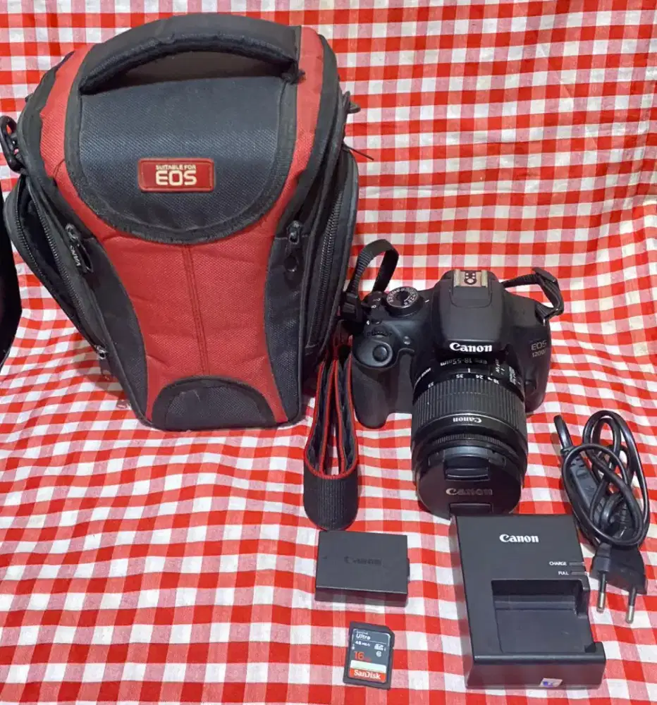 Kamera DSLR EOS 1200D