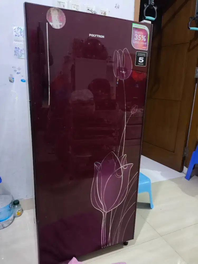 Kulkas lemari es 1 pintu polytron
