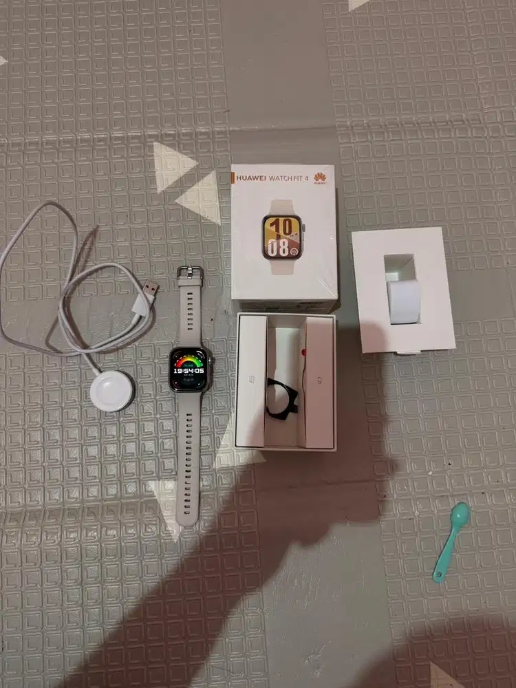 Huawei Watch Fit 4 White